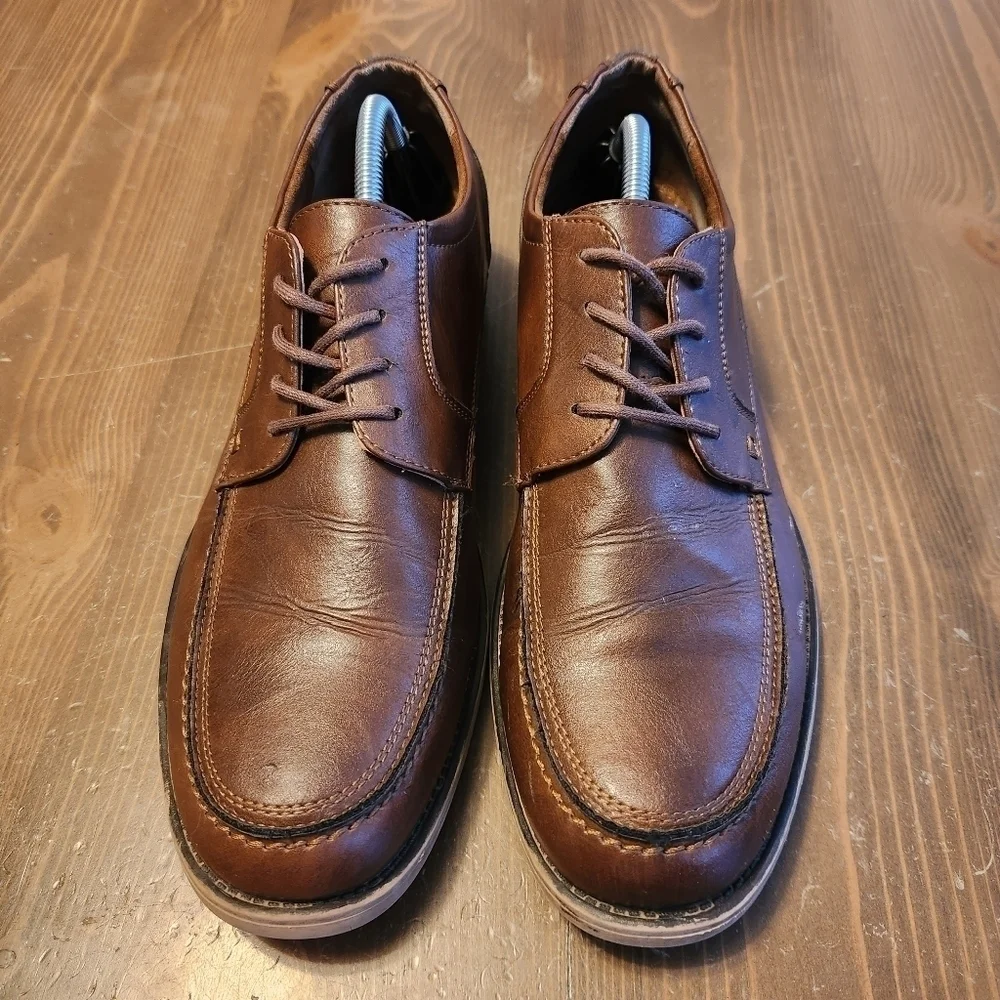 Men's St Johns Bay Brown Leather Balsam Oxford Shoe W/ Memory Foam Insole Sz 11M